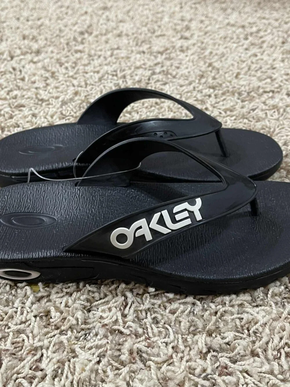Oakley Men's B1B Flip Flops Sandals Shoes Black, Size 8 (New)